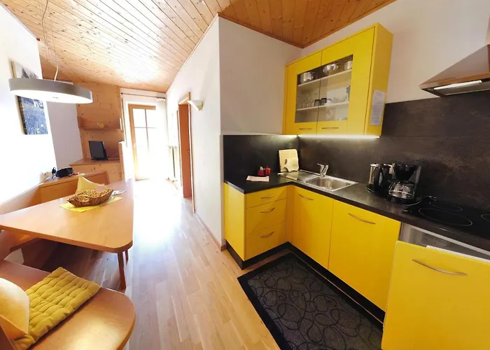 アパート Grumserhof